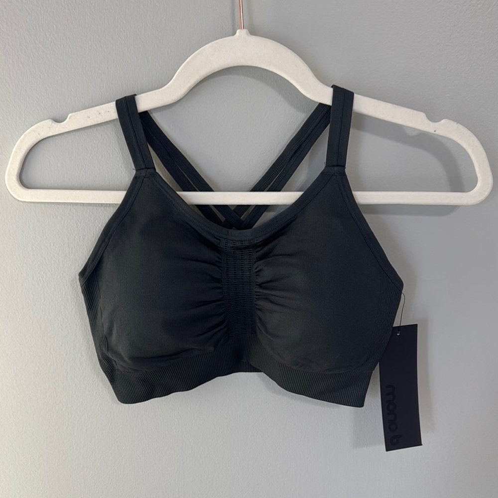 NWT Mono B Women's Charcoal Gray Seamless Strappy Sports Bra